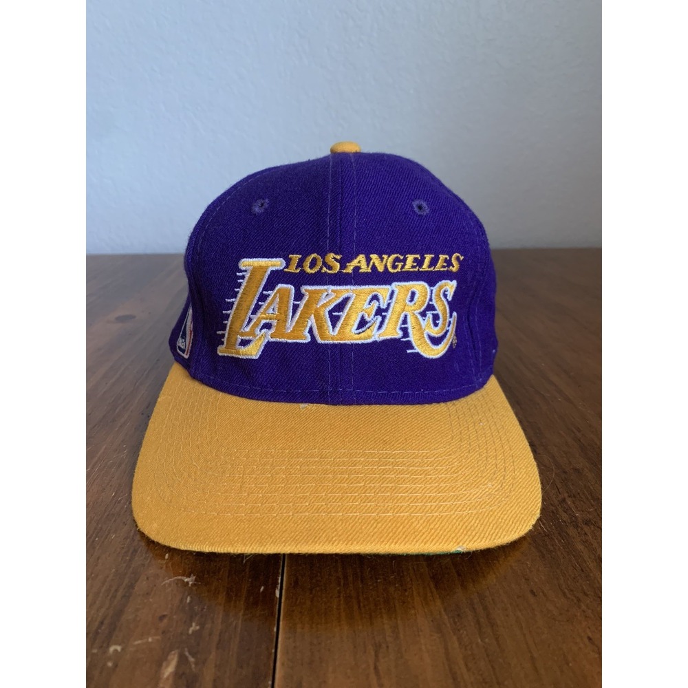 Vintage Los Angeles Lakers Sports Specialties Wool Hat Fitted Size 7 Purple NBA